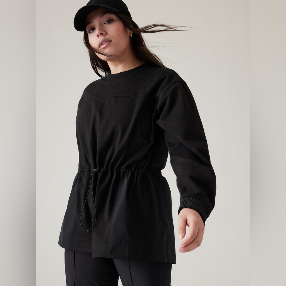 07 Athleta Triumph Hybrid Crew Neck Sweater Black Drawstring Waist Sweatshirt